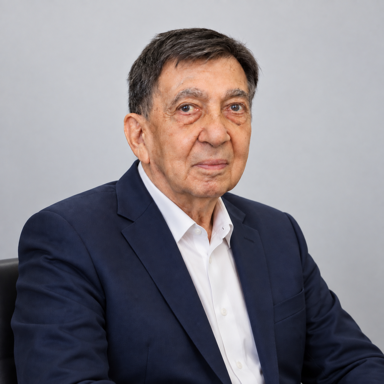 دکتر پرویز اهورایی
